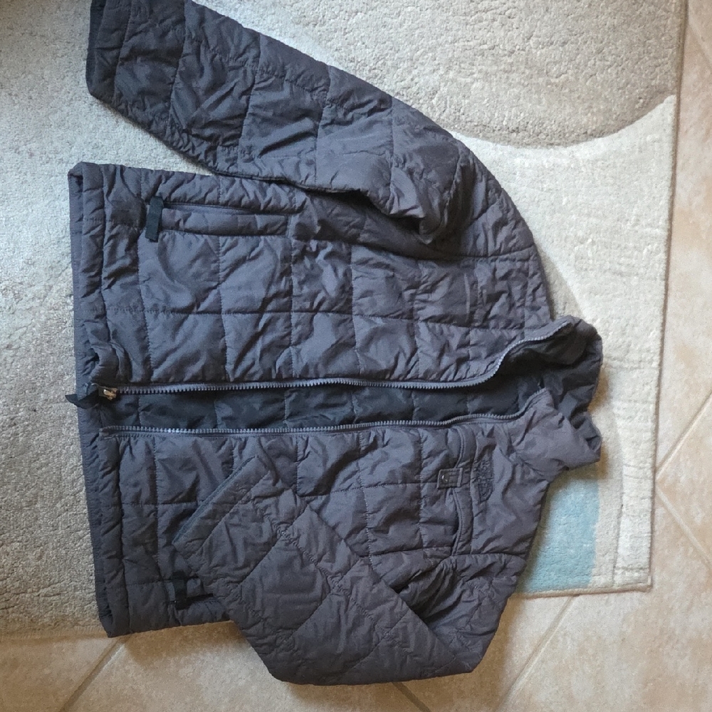 The North Face Men's Charcoal Puffer Jacket
